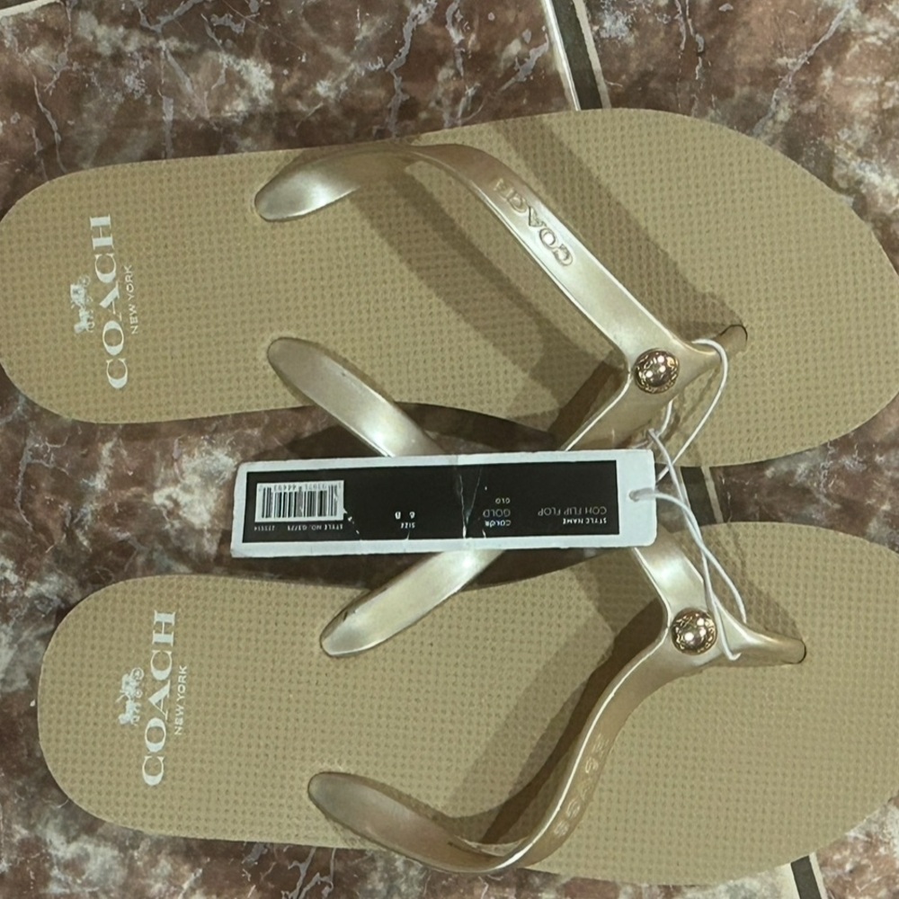 Authentic Coach NWT Gold and Tan Flip Flops - Picture 4 of 4